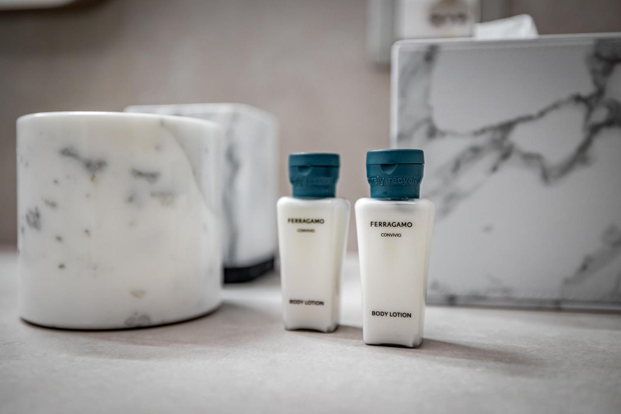 Dimora Collection - Le Corti - Boutique Luxury Suites In A Restored 13Th Century Convent, With Sauna And Gym (Adults Only) Florencie Exteriér fotografie