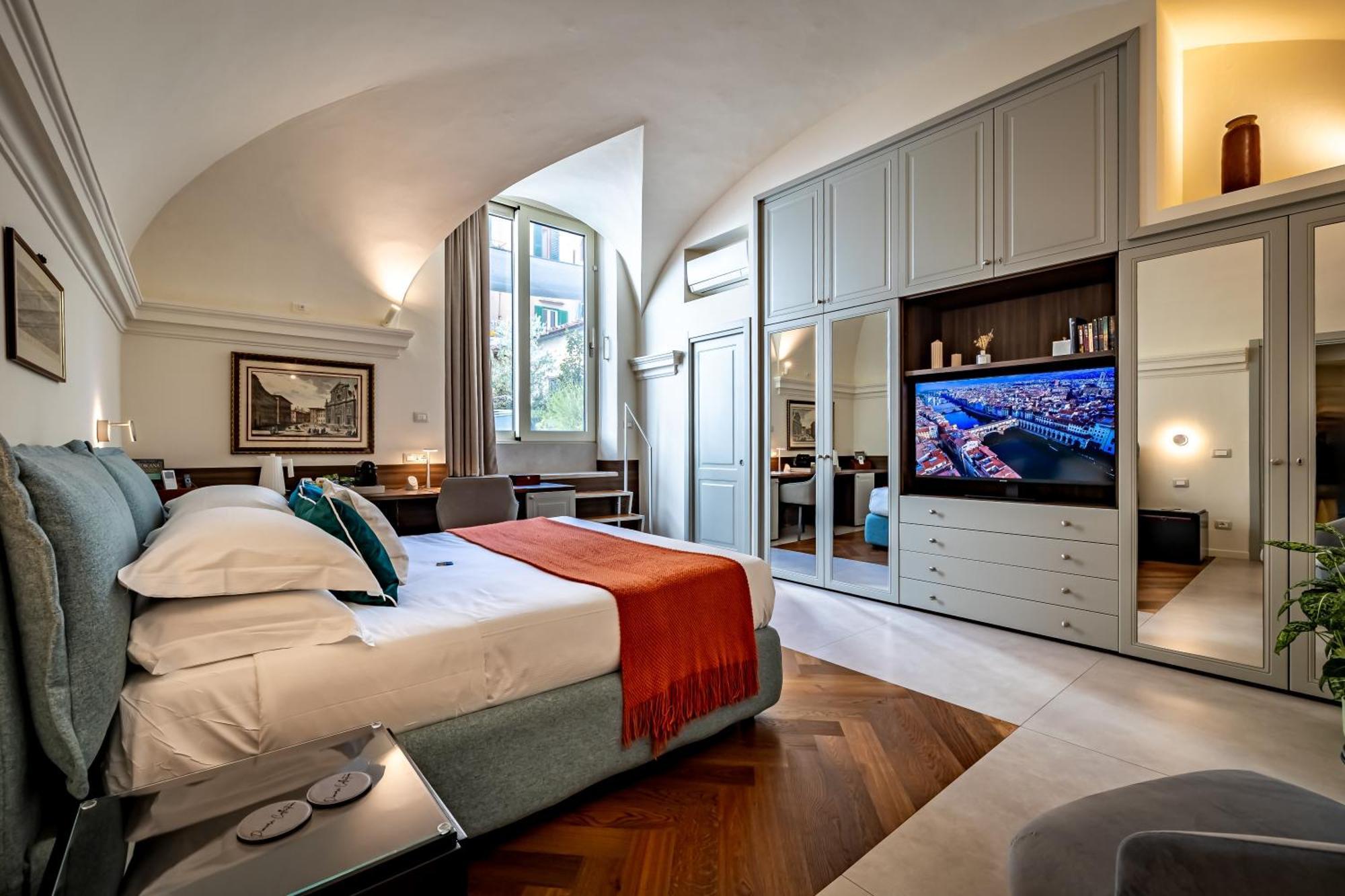 Dimora Collection - Le Corti - Boutique Luxury Suites In A Restored 13Th Century Convent, With Sauna And Gym (Adults Only) Florencie Exteriér fotografie