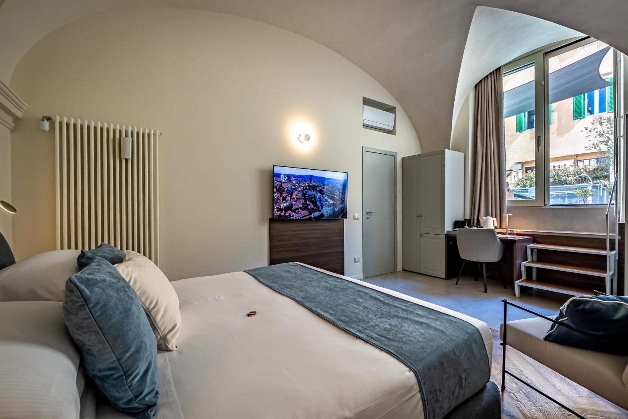 Dimora Collection - Le Corti - Boutique Luxury Suites In A Restored 13Th Century Convent, With Sauna And Gym (Adults Only) Florencie Exteriér fotografie